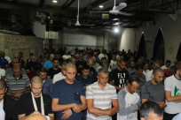 صور: شعائر صلاتي العشاء والتراويح من مسجد السكسك في مدينة يافا